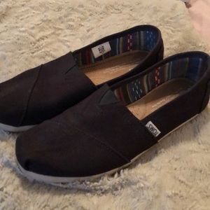 TOMS